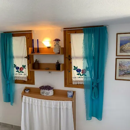 Traditional Cycladic Studio