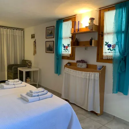 Traditional Cycladic Studio Holiday home Drios